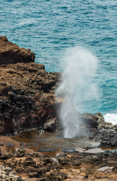 istock Nakalele Blowhole Maui 956564184