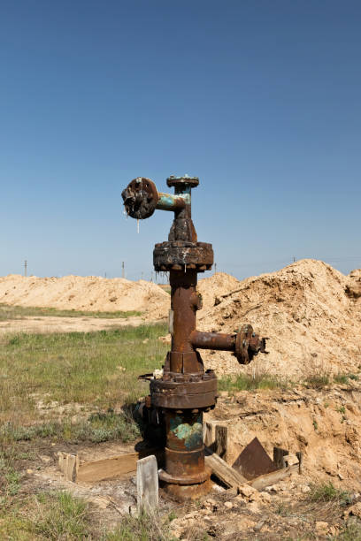 istock Old well for the extraction of concentrated salt 956571416
