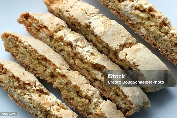 Photo libre de droit de Biscotti Aux Amandes Et Citron banque d'images et plus d'images libres de droit de Aliment - Aliment, Alimentation lourde, Amande