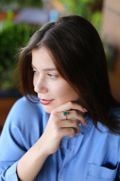 istock Close up beautiful caucasian woman with everyday makeup 956773142