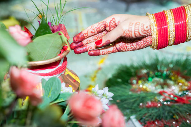 istock Hindu Nepali Bride's Hand 956777040