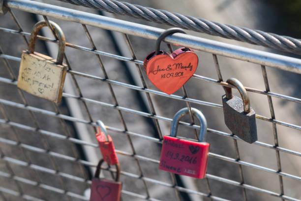 istock grungy love padlocks with heart decoration 956788602