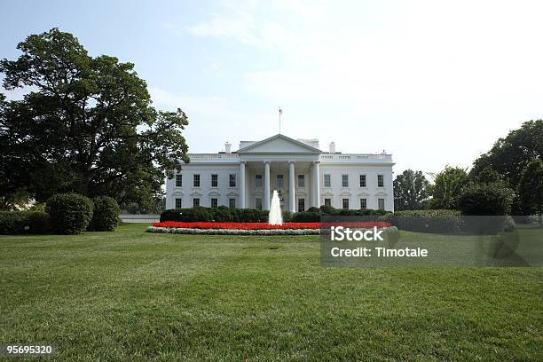 Das White House Stockfoto und mehr Bilder von Weißes Haus - Weißes Haus, Springbrunnen, Washington DC