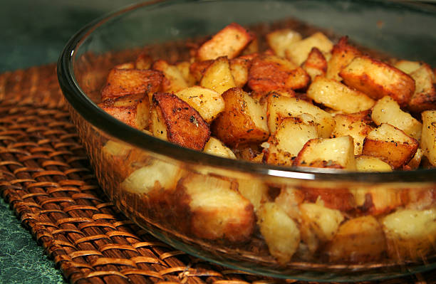Überbackene Kartoffeln – Foto