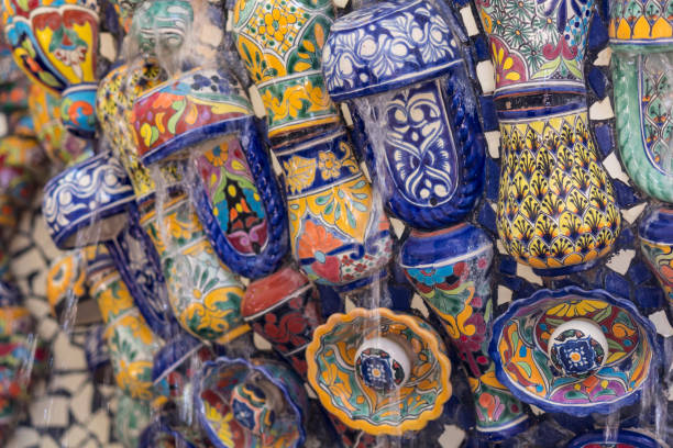 istock Mexican talavera style pottery 957091840