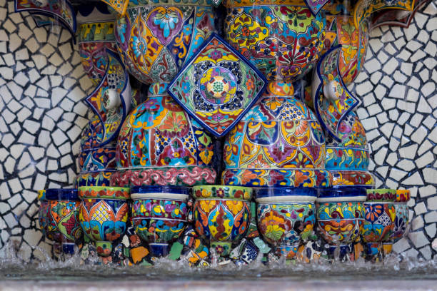 istock Mexican talavera style pottery 957095316