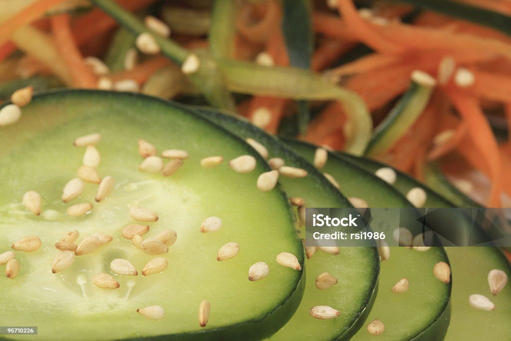 Ensalada de pepino de zanahoria - Foto de stock de Alimento libre de derechos