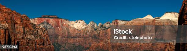 Zion Canyon Panorama Stockfoto und mehr Bilder von Berg - Berg, Farbbild, Fotografie