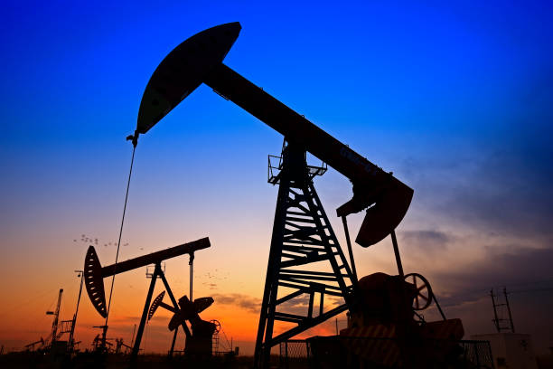 istock The oil pump, industrial equipment 957113942