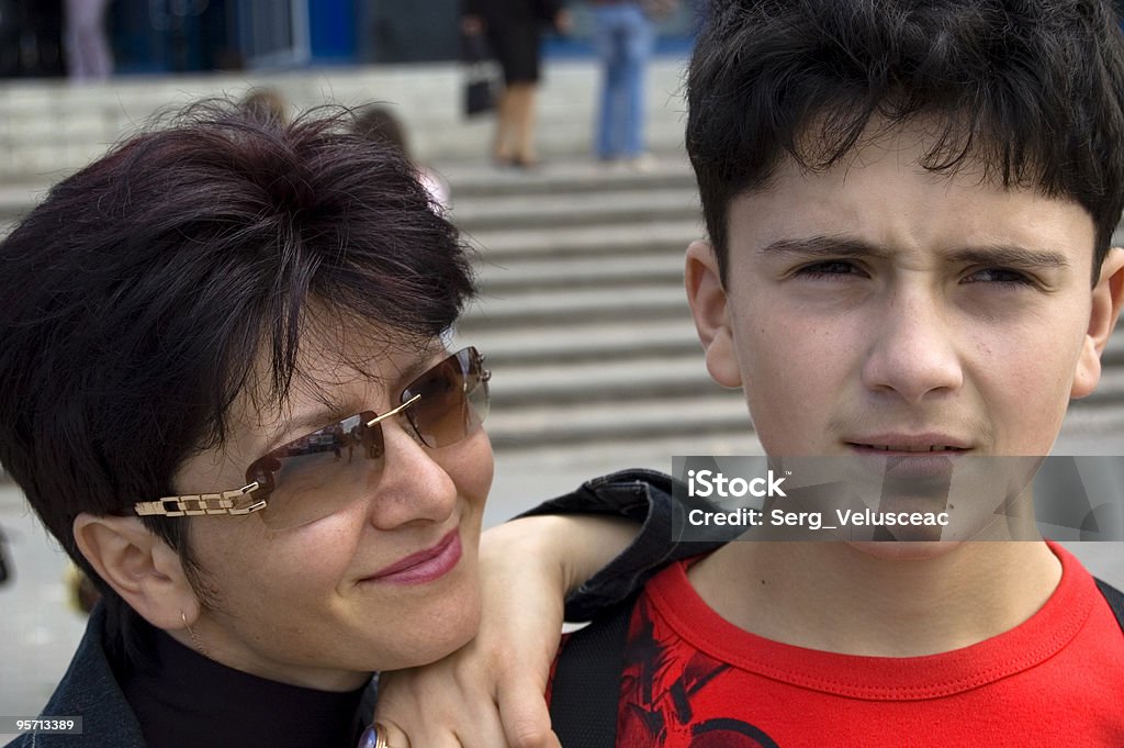 Mutter und Sohn - Lizenzfrei Einzelveranstaltung Stock-Foto