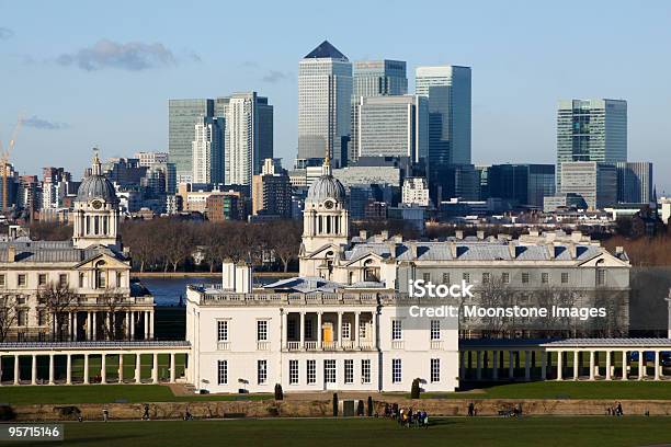 Greenwich Skyline Di Londra Inghilterra - Fotografie stock e altre immagini di Londra - Londra, Orizzonte urbano, Acqua