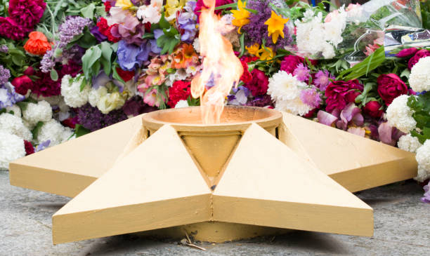 istock Eternal flame on the street 957159814