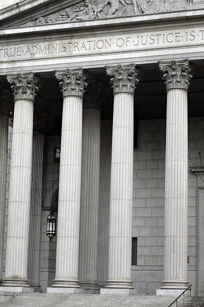 istock Columns outside Law Court 95732502