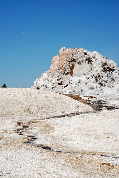 istock Dormant Geyser with Vibrant Blue Sky 95737060