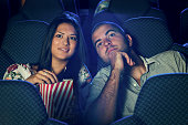 paar-einen-film-in-kino.jpg?b=1&s=170x170&k=20&c=3R4iv4f_ToA2vPFeMrV1HPxSNnRZC9Ps-8riykuABsU=