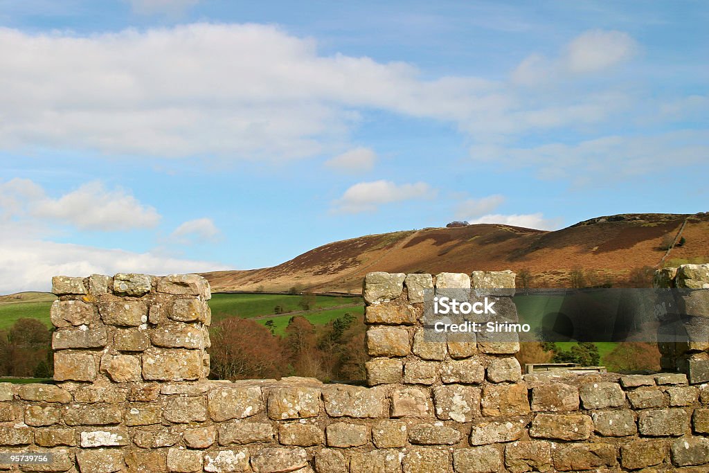Castelo paredes e paisagem - Foto de stock de Beleza royalty-free