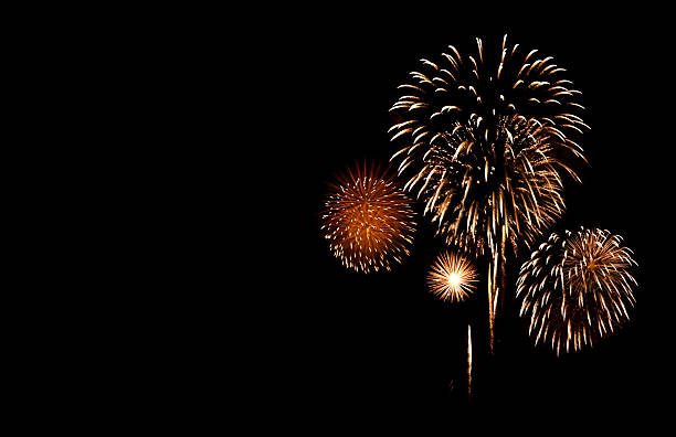 feuerwerk mit textfreiraum - fireworks stock-fotos und bilder