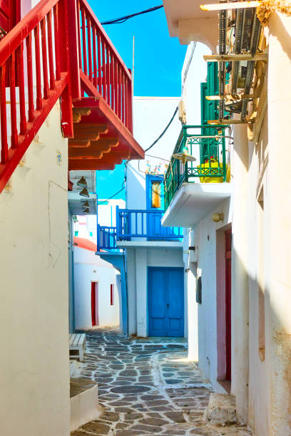 istock Old street in Mykonos town 957500068