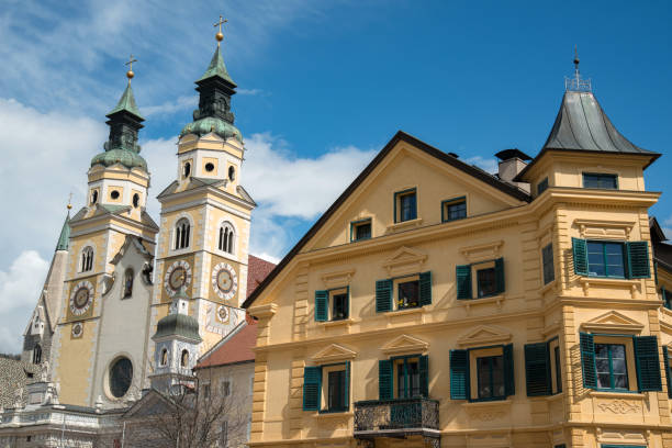 cathedral in brixen - bressanone imagens e fotografias de stock