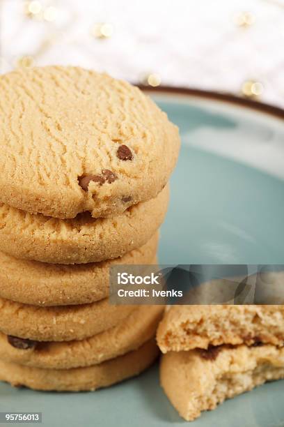 Scottish Bolacha Amanteigada Cookies De Chocolate Sobre Uma Placa De Pentecostes - Fotografias de stock e mais imagens de Assado no Forno