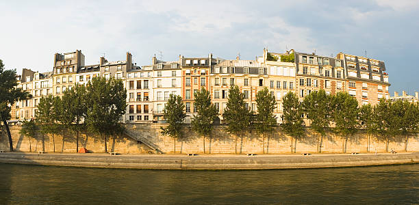istock City apartments in early morning sun 95756401