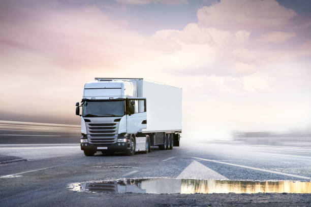 istock White heavy truck 957570760