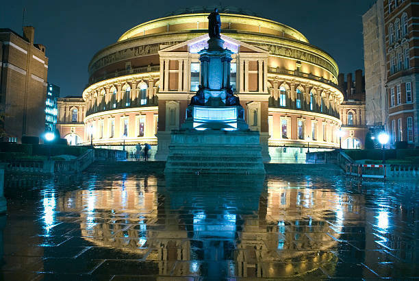 Royal Albert Hall at night.  royal albert hall stock pictures, royalty-free photos & images