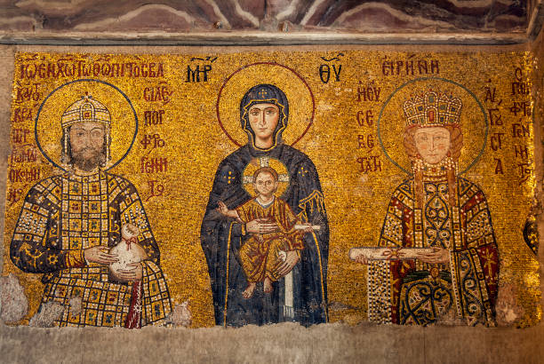 istock Holy drawing on wall of Hagia Sophia 957584394