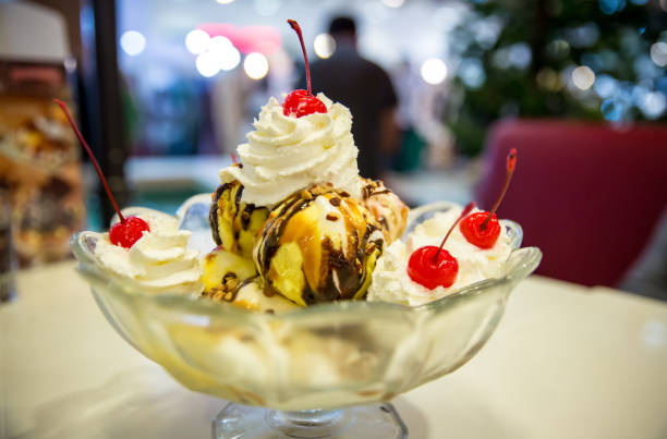 istock Ice cream big bowl for funny time. sweet and cold dessert 957612340