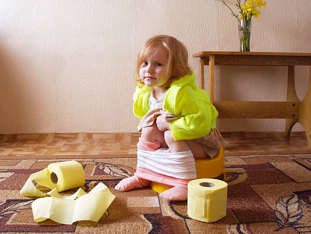 istock girl in pot 95762373