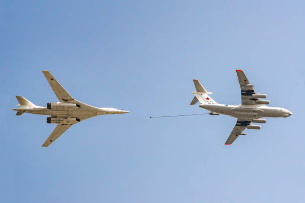 Russian strategic bomber Tupolev Tu-160 and IL - 78 during Victory Day parade rehearsal Moscow, Russia - May 04, 2018: Russian strategic bomber Tupolev Tu-160 and IL - 78 during Victory Day parade rehearsal tu160 stock pictures, royalty-free photos & images