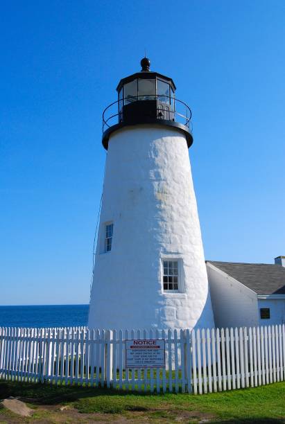 latarnia morska pemaquid point, maine, stany zjednoczone - maine lighthouse pemaquid peninsula pemaquid point lighthouse zdjęcia i obrazy z banku zdjęć