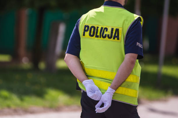 istock Polish policeman in reflective vest 957684838