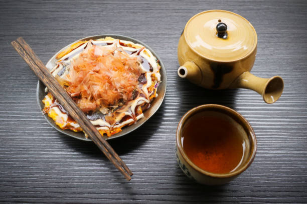 istock Okonomiyaki / Japanese pizza homemade 957690856