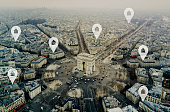 bogen-de-triomphe-mit-immobilien-preis.jpg?b=1&s=170x170&k=20&c=ABjl7akW4KradJoyhACnKNZ_A00uUgU3U_MIJoylHY0=