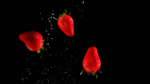 istock Colorful fresh vegetable cleaning by drop in to water splash 957742752