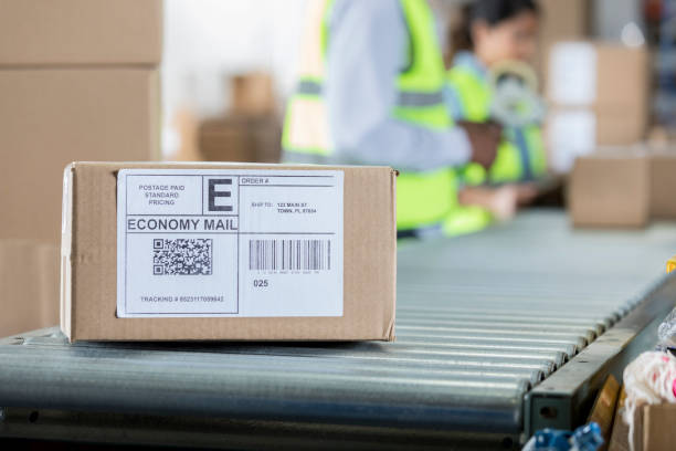 istock Cardboard box waiting to be shipped 957787020