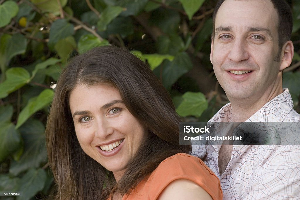 Atractiva pareja Retratos - Foto de stock de A la moda libre de derechos