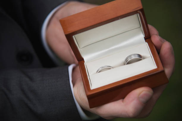 istock Best Man holding Wedding rings 957802118
