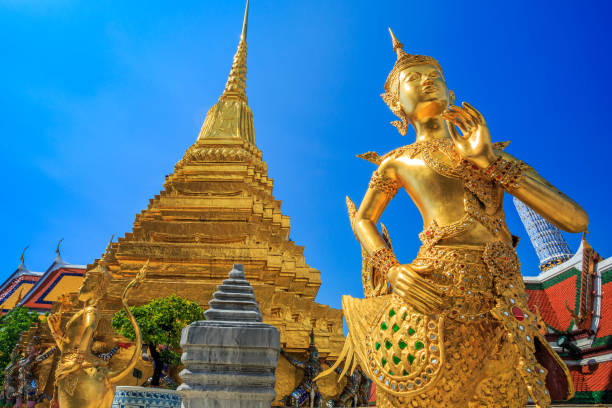 istock Golden Kinaree Sculpture 957815436