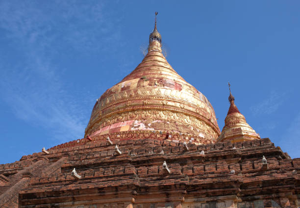 древний храм дхаммаязика в багане, отдел мандалай мьянмы - dhammayazika стоковые фото и изображения