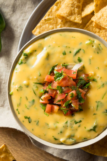 istock Spicy Homemade Cheesey Queso Dip 957888092