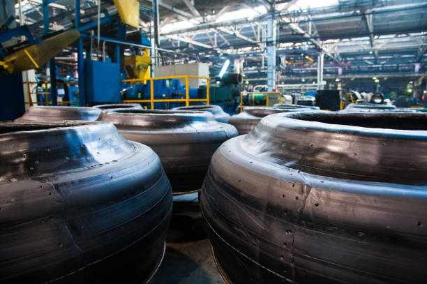istock Manufacture of tires 957909016