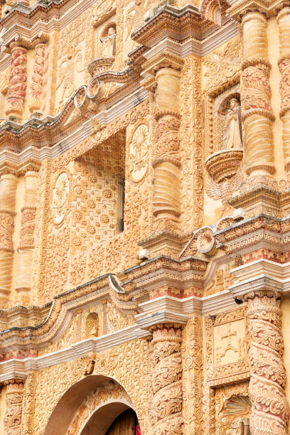 istock Santo Domingo Church San Cristobal De Las Casas 957945548