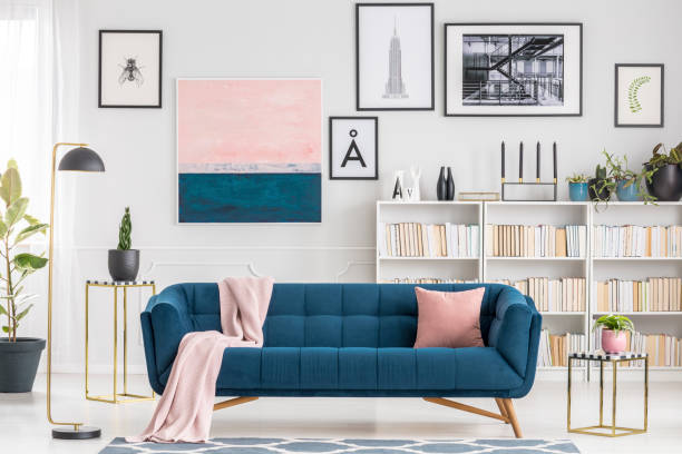 istock Pink and blue living room 957956600