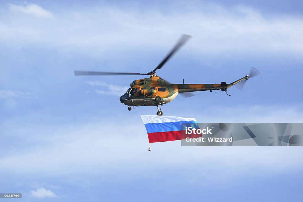 Helicóptero con bandera - Foto de stock de Aire libre libre de derechos
