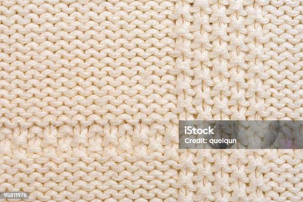 Foto de De Tricô Lã Padrão e mais fotos de stock de Tricotar - Tricotar, Algodão - Material Têxtil, Artigo de armarinho