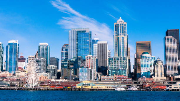 istock Seattle Skyline From Elliot Bay 958131394