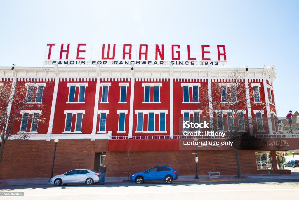 The Wrangler Store Cheyenne Wyoming Stock Photo - Download Image Now -  Boot, Building Exterior, Business - iStock