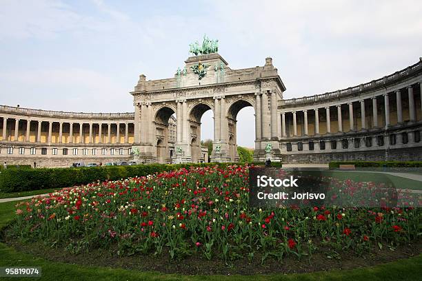 Bruksela - zdjęcia stockowe i więcej obrazów Arkada - Arkada, Le Cinquantenaire, Architektura